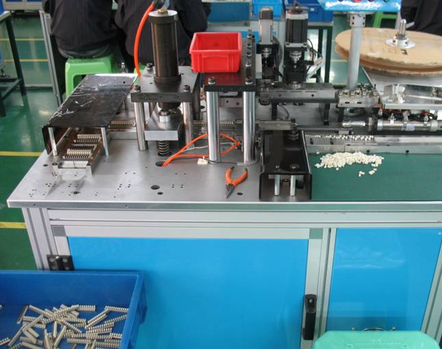 FFC CONNECTOR 自动组装机 FFC CONNECTOR 自动组装机